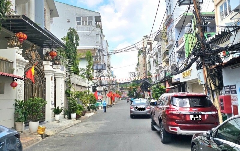 Bán nhà Góc 2 Mặt Tiền Hẻm 8m Hoàng Hoa Thám P.12, Tân Bình, 64m2, 3 Tầng, 3PN. Chỉ 10 Tỷ còn TL